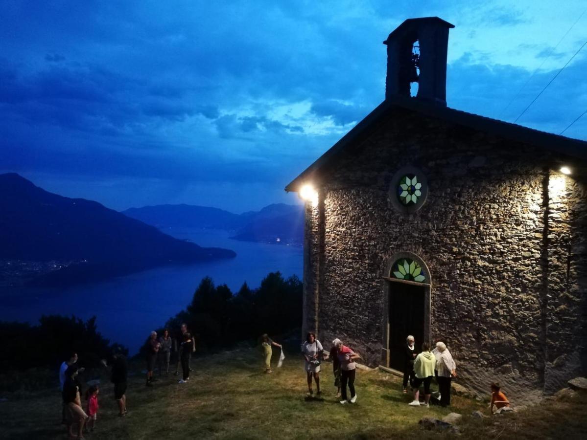 Bugiallo Casa Anna - Montemezzoヴィラ エクステリア 写真