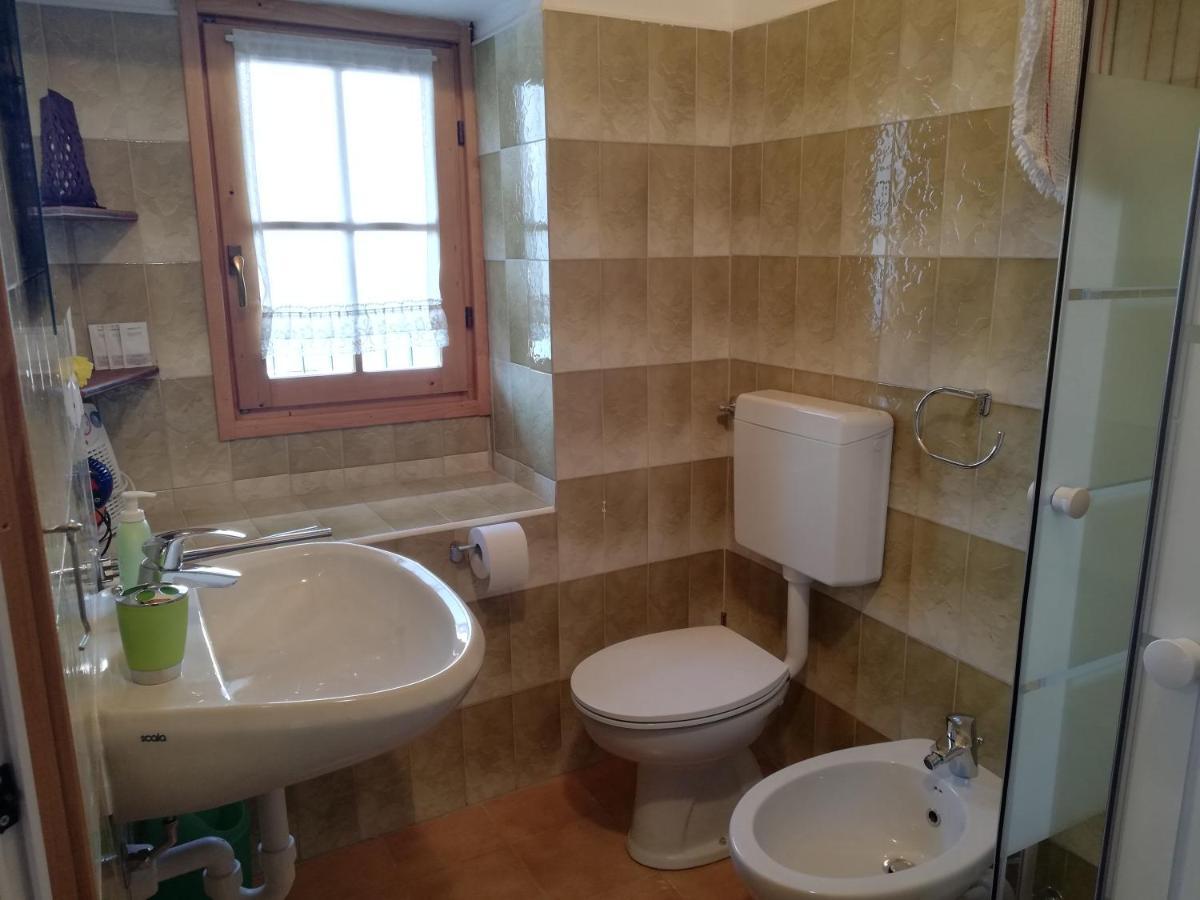 Bugiallo Casa Anna - Montemezzoヴィラ エクステリア 写真
