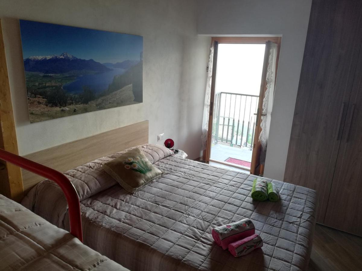 Bugiallo Casa Anna - Montemezzoヴィラ エクステリア 写真